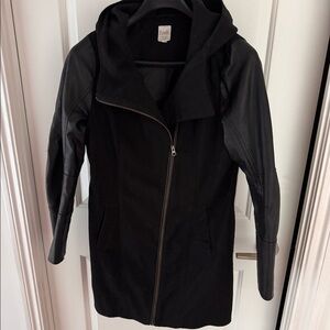 TWIK Size M fall jacket with faux leather sleeves